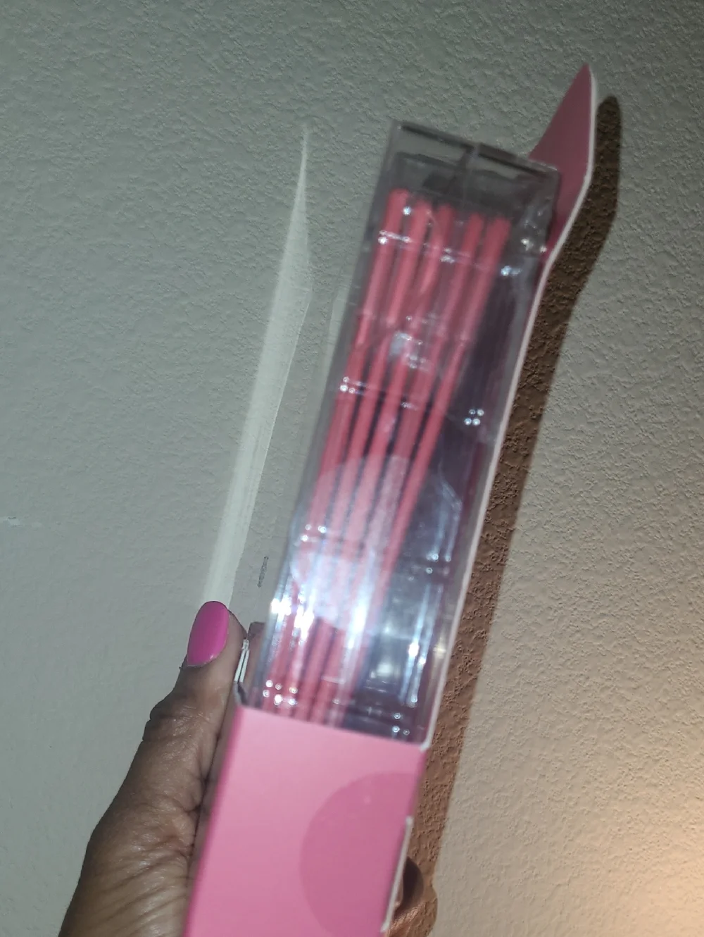 Ed Hardy Pink and Black Facial Razor Set
